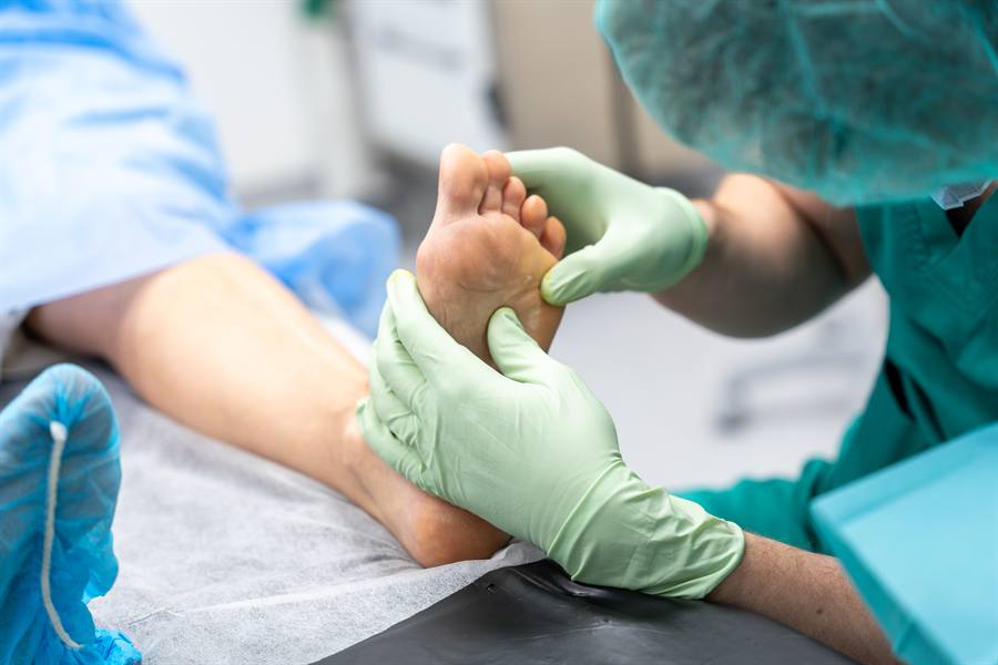 General Surgery and Diabetic Foot